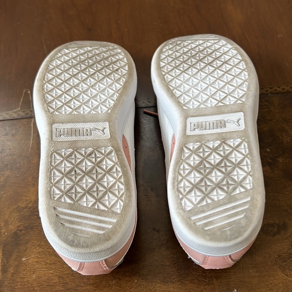 Puma womens shoes - Picture 9 of 13